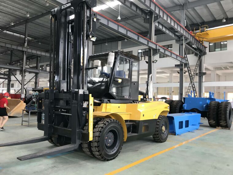 forklift ekectricity