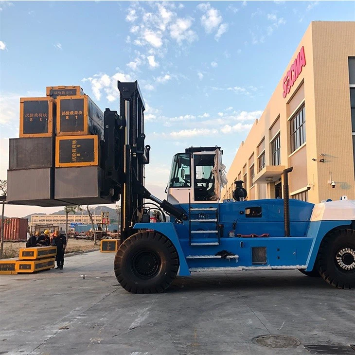 SOCMA 65ton Diesel ForkliftHeavy Duty Forklift For Steel Mills Cement Prefabrication Plants Wind Power Transport