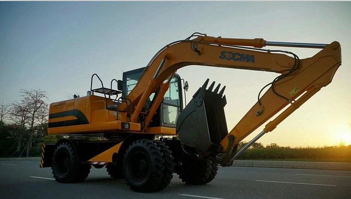 9 tonų hidraulinis ratinis ekskavatorius