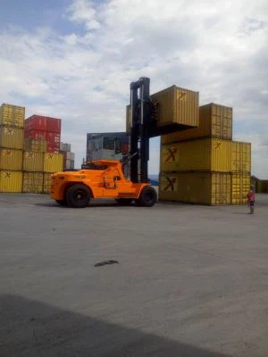 30T dyzelinių krautuvų stack 4layers konteineris
