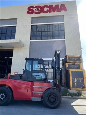 Sunkiasvoriai 13,5 tonos šakiniai krautuvai, tokie patys kaip "Heli Sany"