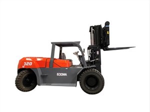 12 tonų dyzelinio šakinio krautuvo darbas konteineriuose